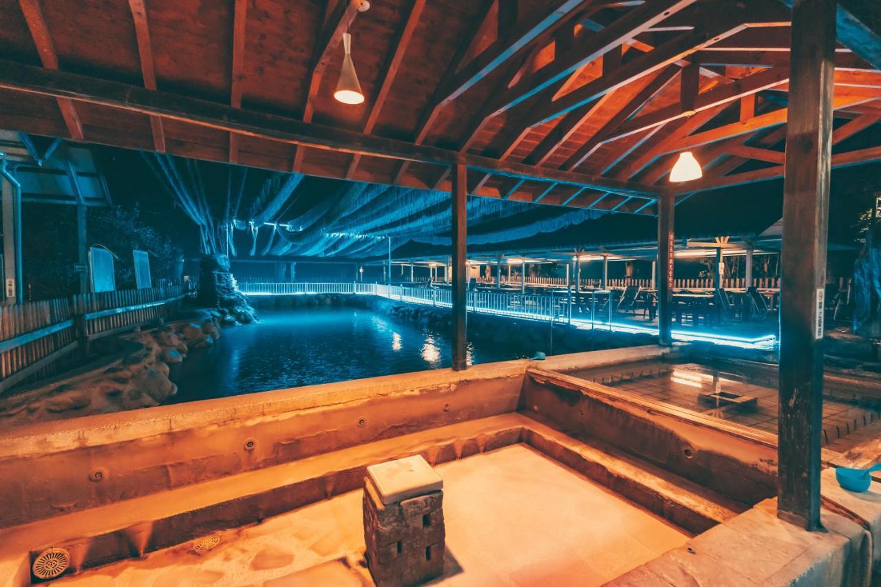 Cdr Hotspring Resort Liugui エクステリア 写真