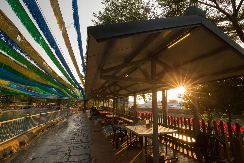 Cdr Hotspring Resort Liugui エクステリア 写真